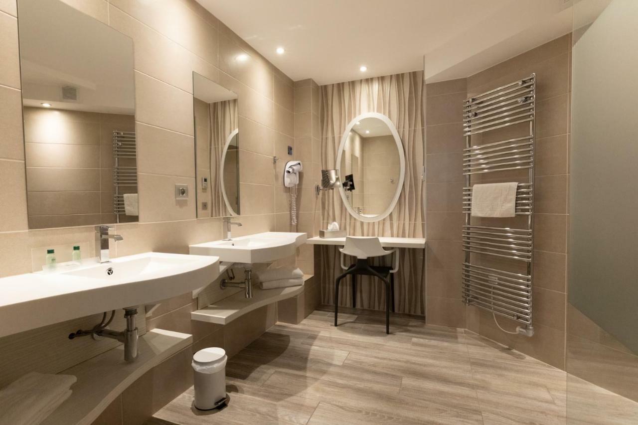 Hotel Europe La Grande Motte Dış mekan fotoğraf